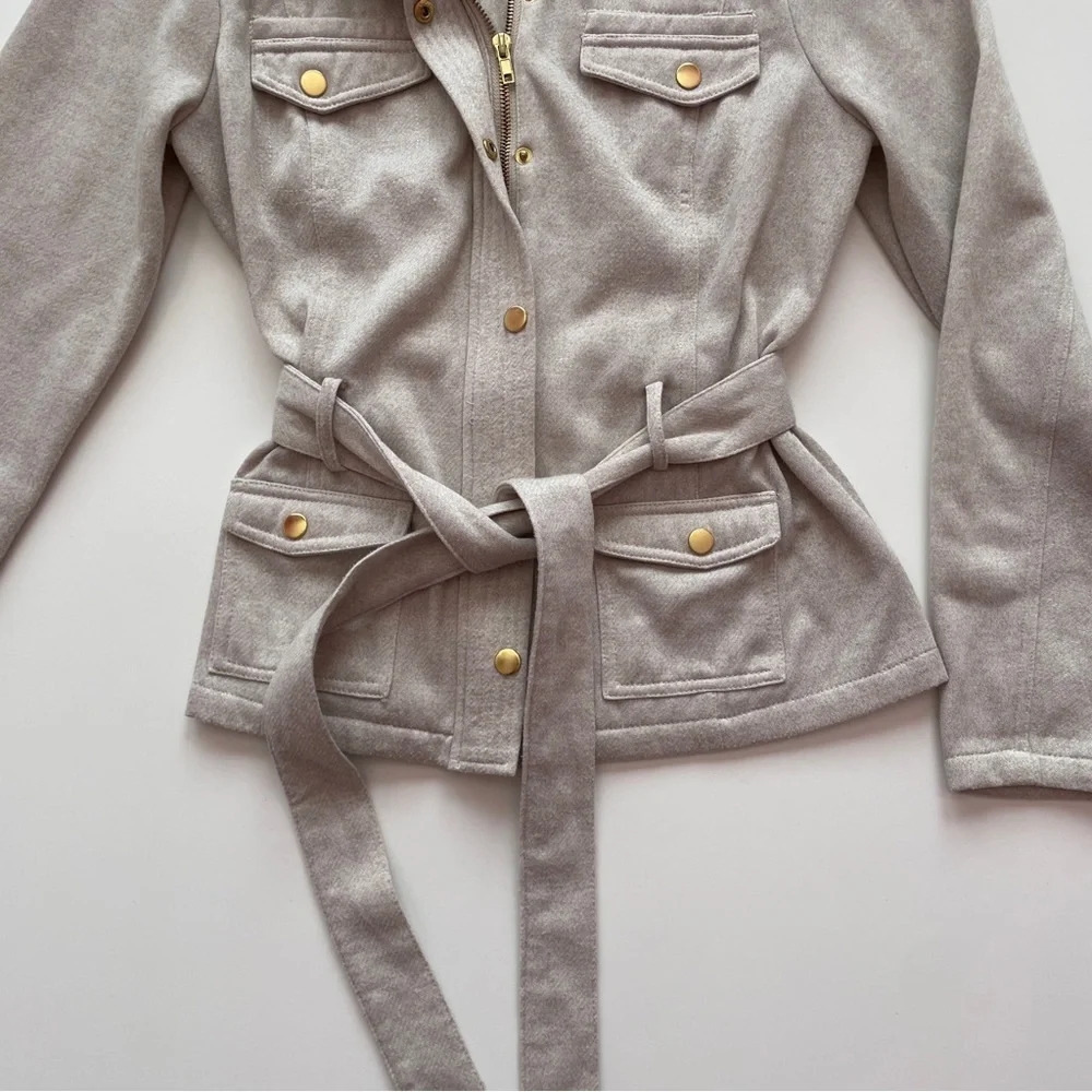 GUESS Tie Winter Jacket Cozy Coat Beige Tan Neutral Size Medium Gold Hardware - Picture 5 of 15